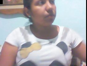 很長一段時間，緊張的阿姨顯然對任何人都沒有好意思，只是因為這個原因，她給她的家裡打電話給一個在她的領地上玩得開心的年輕人。